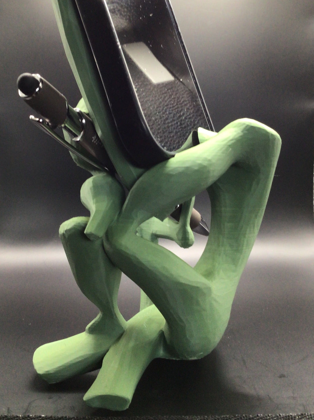MindFrame 3D Printed Phone & Tablet Stand – 2-in-1 Desk Organizer