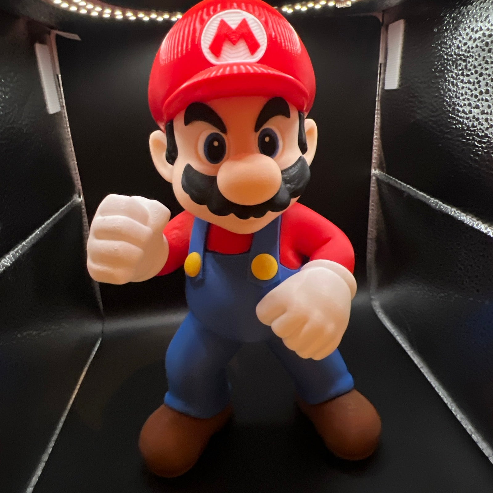 Premium Super Mario 3D-Printed Figure (23 cm)