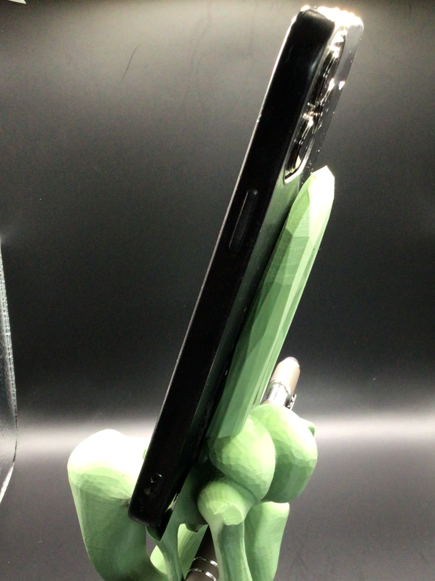 MindFrame 3D Printed Phone & Tablet Stand – 2-in-1 Desk Organizer