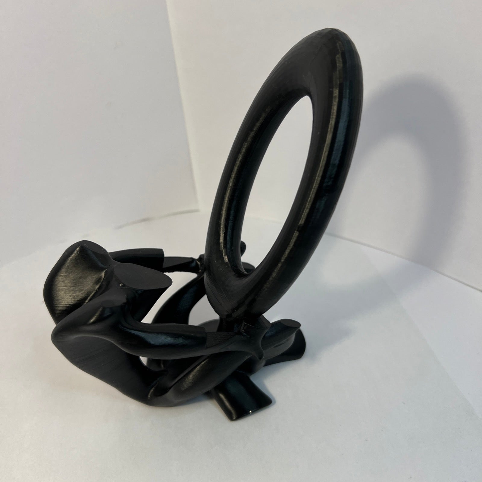 3D-Printed DualShock & Smartphone Dock