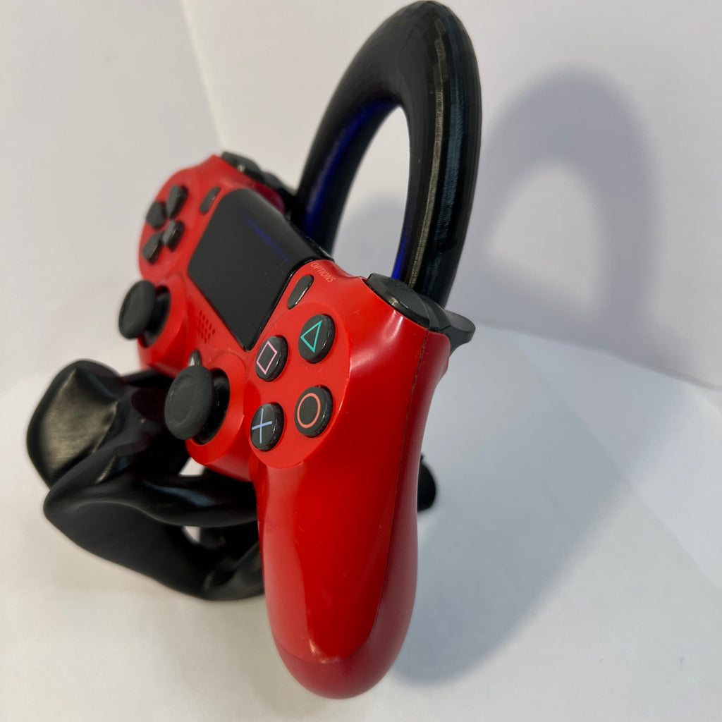 3D-Printed DualShock & Smartphone Dock