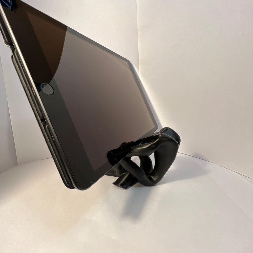 3D-Printed DualShock & Smartphone Dock