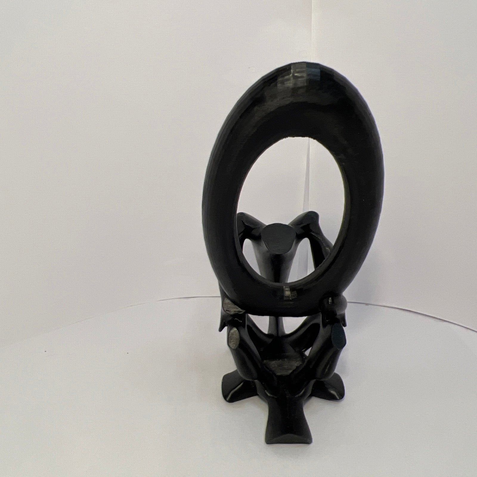 3D-Printed DualShock & Smartphone Dock