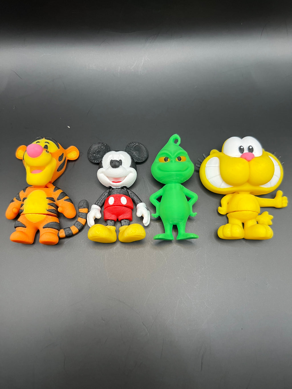 Premium 3D-Printed Cartoon Keychain Bundle – Garfield, Grinch & Mickey Mouse